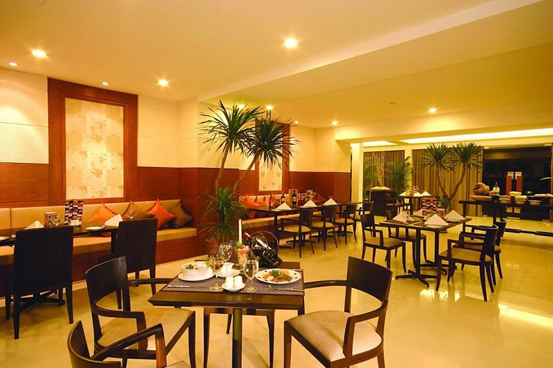 Hotel Furamaxclusive Sathorn, Bangkok Restaurant photo